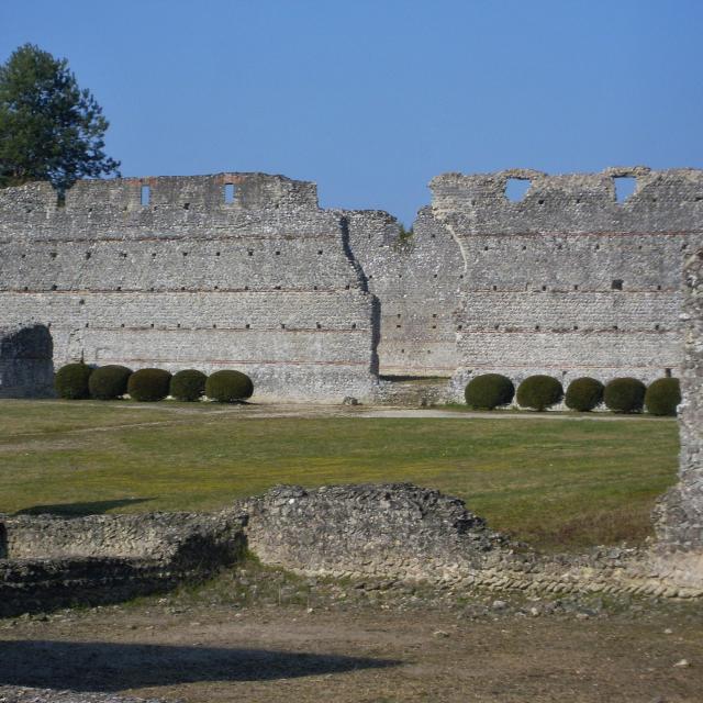 Enigmatique Monuments des Maselles Sites Gallo Romain Thésée Loir-et-Cher