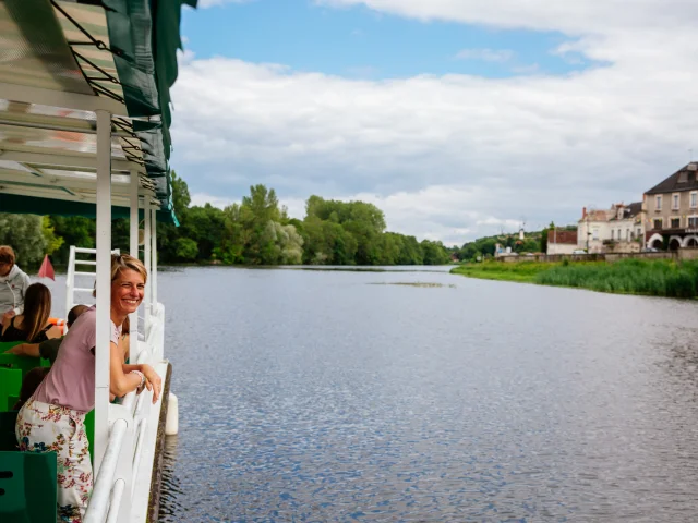 Balade en bateau sur le Cher - Sud Val De Loire -Agence Les Conteurs 4