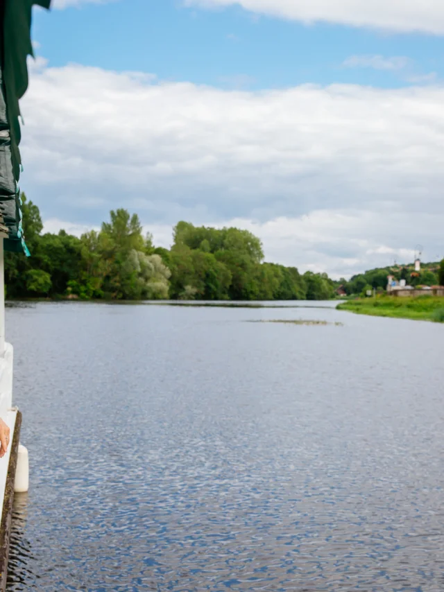 Balade en bateau sur le Cher - Sud Val De Loire -Agence Les Conteurs 4