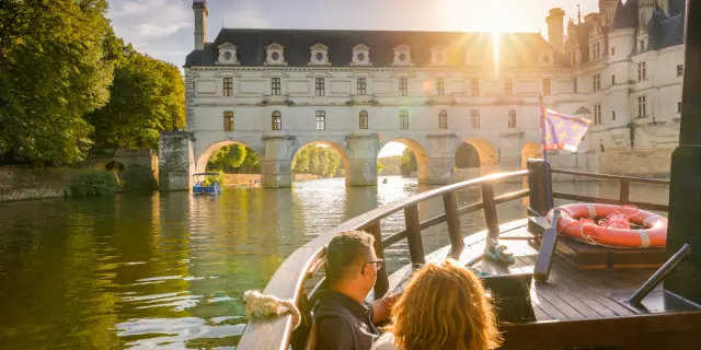 2 Balade En Bateau La Gabare Chenonceau Jean Christophe Coutand 2030 12 31 Medium